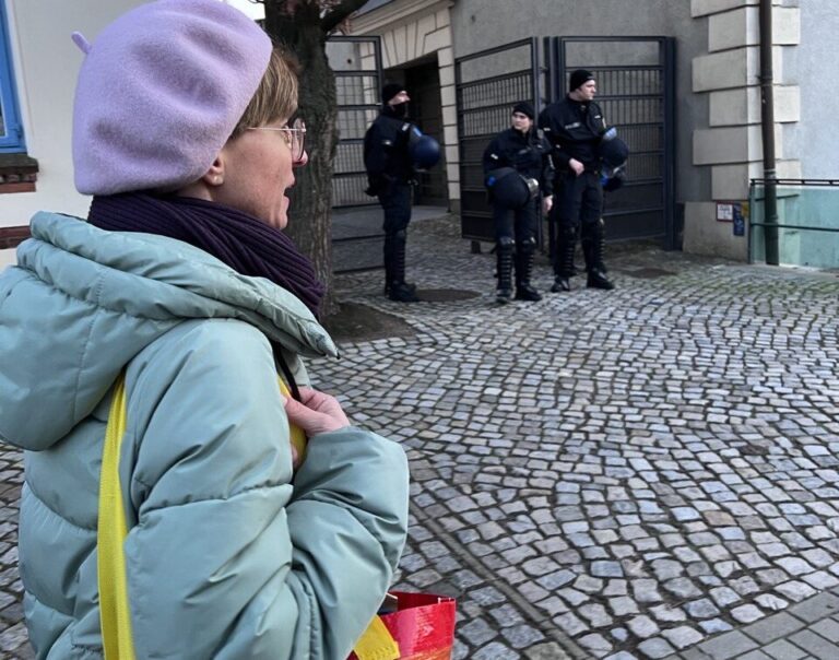 Zu meiner Teilnahme an der für morgen in Grevesmühlen geplanten Bürgerversammlung bezüglich des Baus einer Gemeinschaftsunterkunft für 400 Geflüchtete