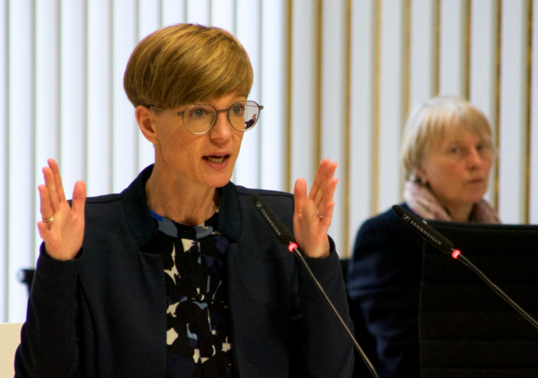 Migrationsdebatte im Landtag // Shepley: „Schutzsuchende müssen menschenwürdig untergebracht und integriert werden“